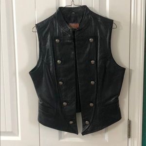 Women’s Cripple Creek leather vest
